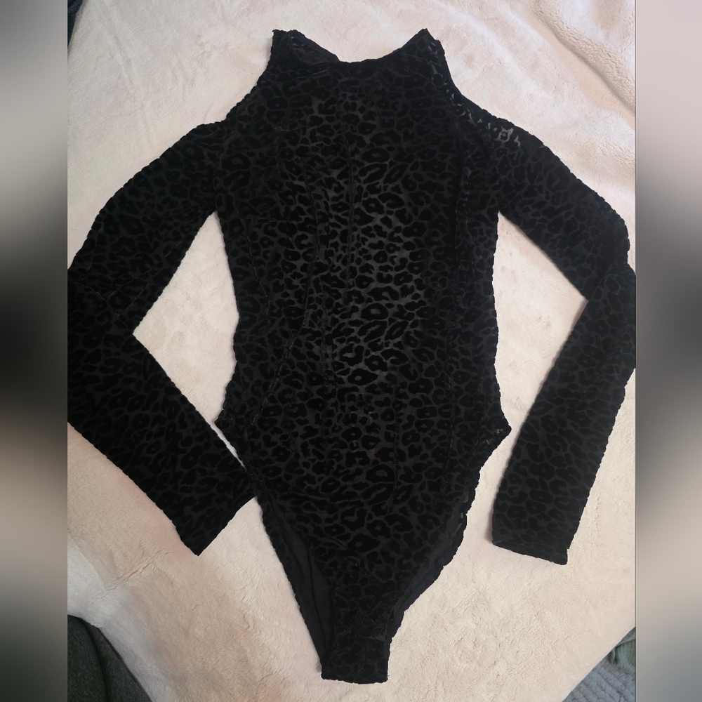 Black Leopard Print Bodysuit - Cut Out Shoulders - Backless - Size Medium